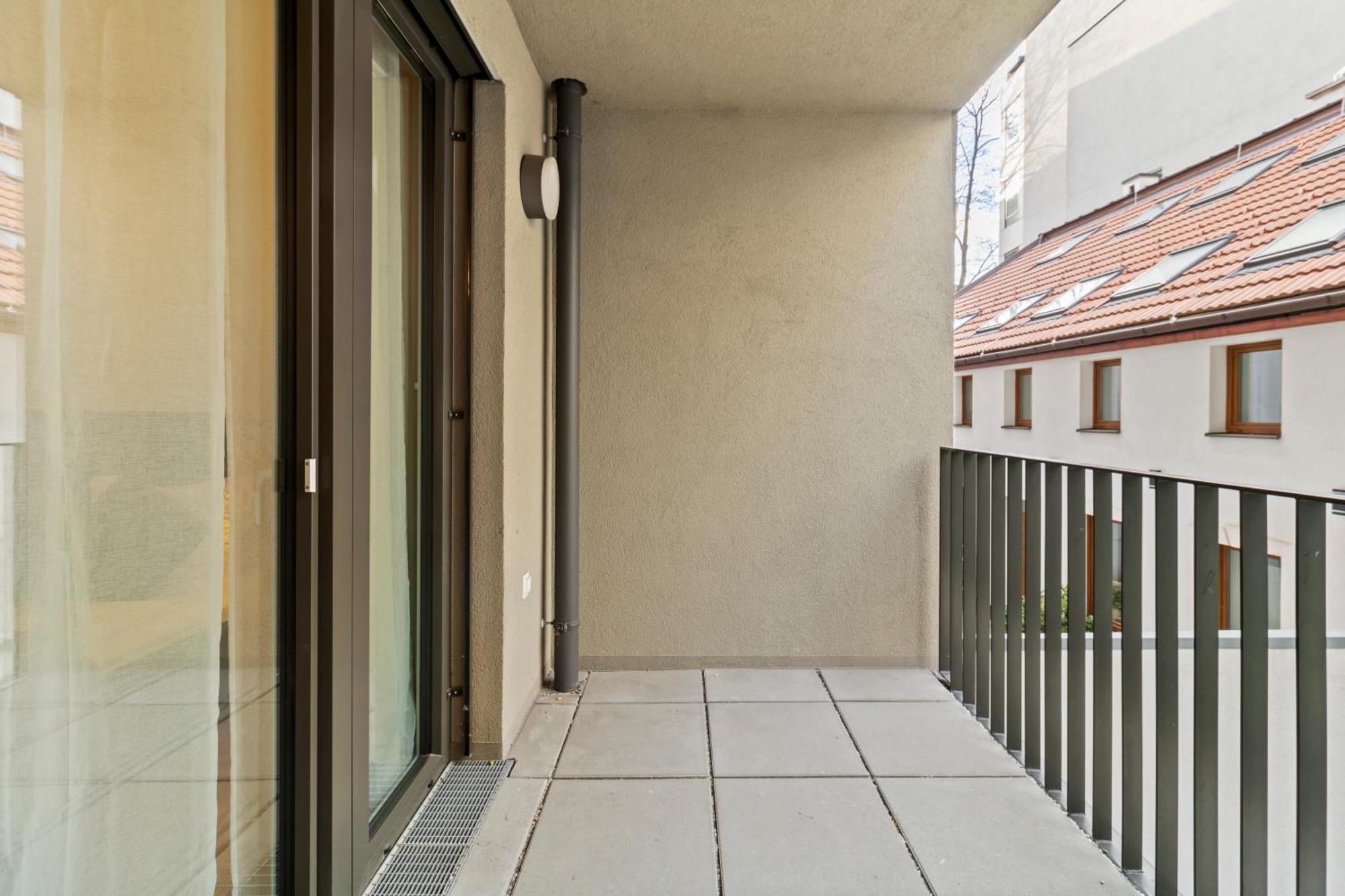 Balcony Apartment I 50 M² I Near City Center Viena Exterior foto